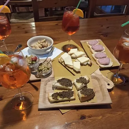 בית הארחה Rifugio Garulla